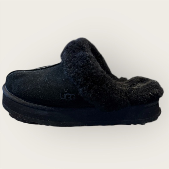 UGG Shoes - UGG Classic Black Sheepskin Slippers